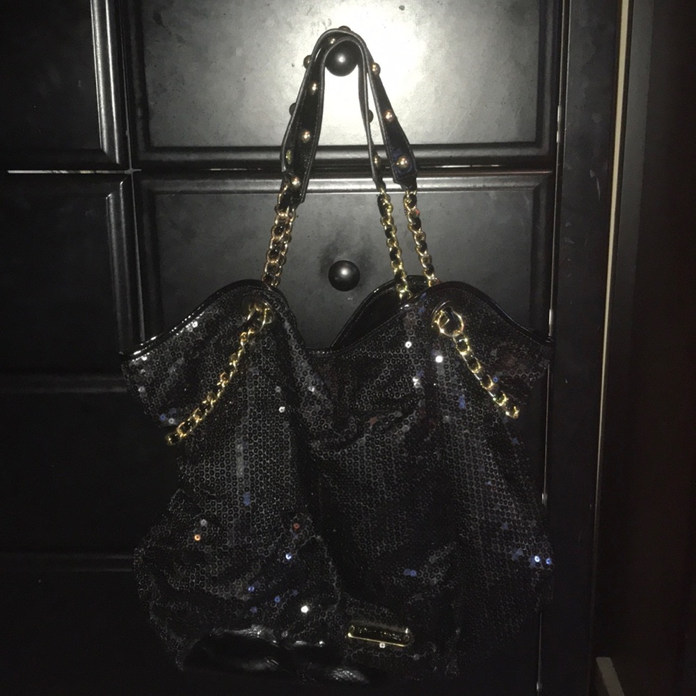 Betsey Johnson shoulder bag-NEW